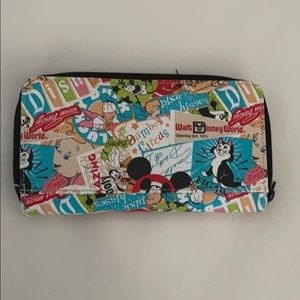 Disney world printed zipper wallet